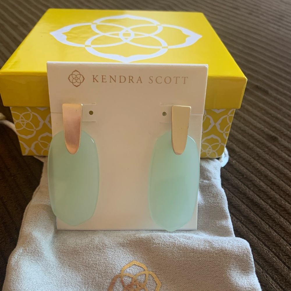 Kendra Scott Aragon Gold Statement earrings.